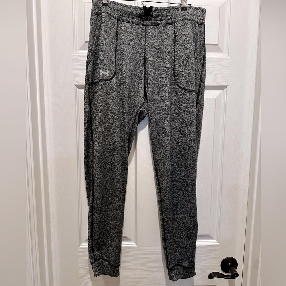 UNDER ARMOUR Women’s Joggers